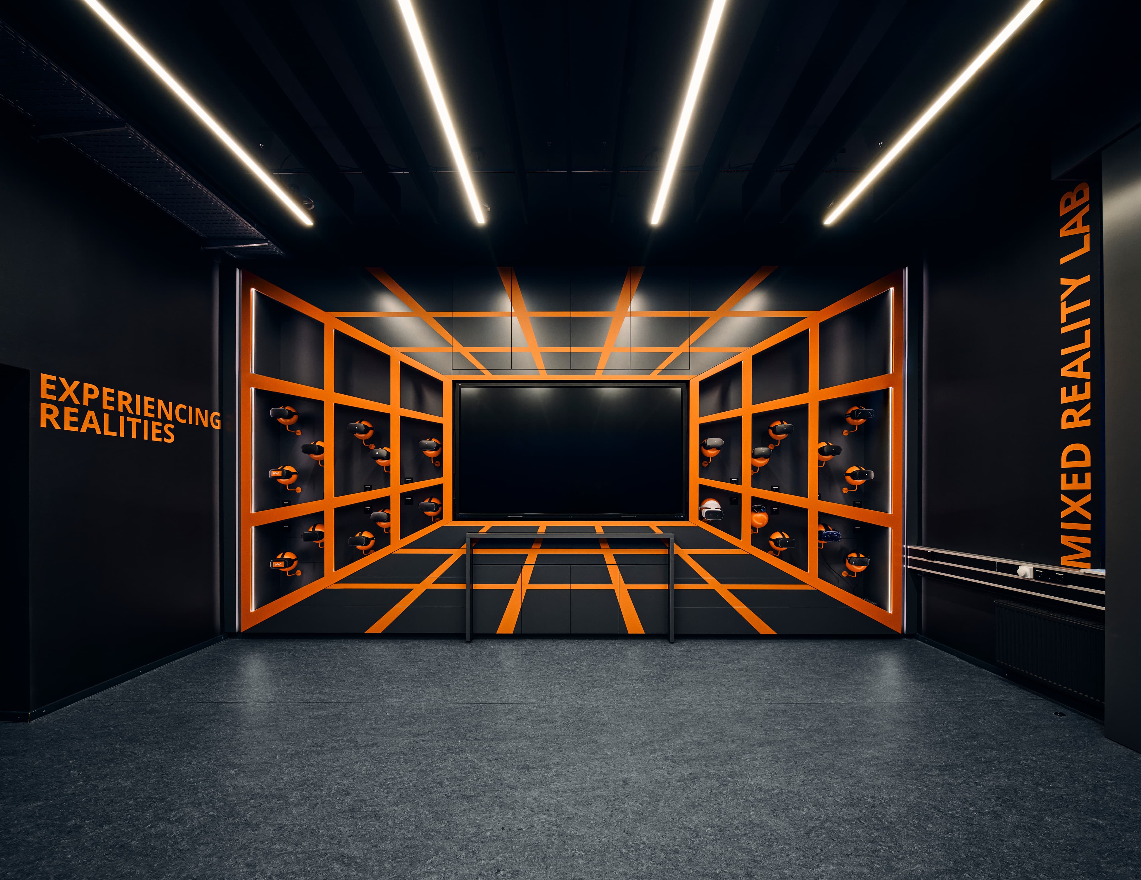 The IWM's Mixed Reality Lab